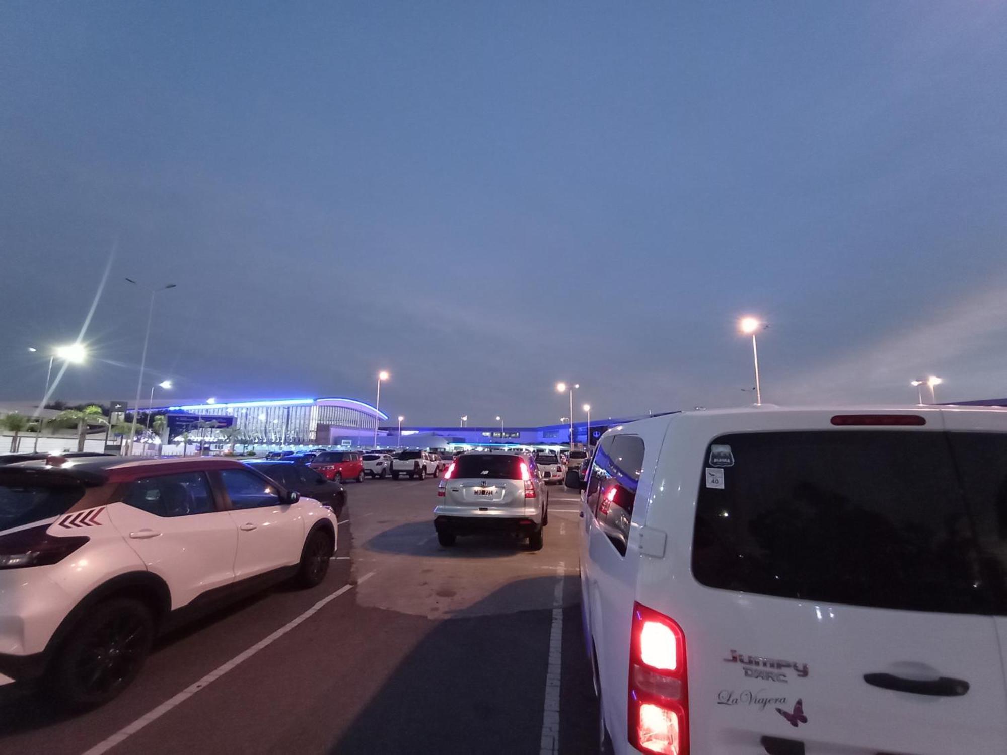 Luis Guillon Escala Ezeiza Loft Con Desayuno 아파트 외부 사진
